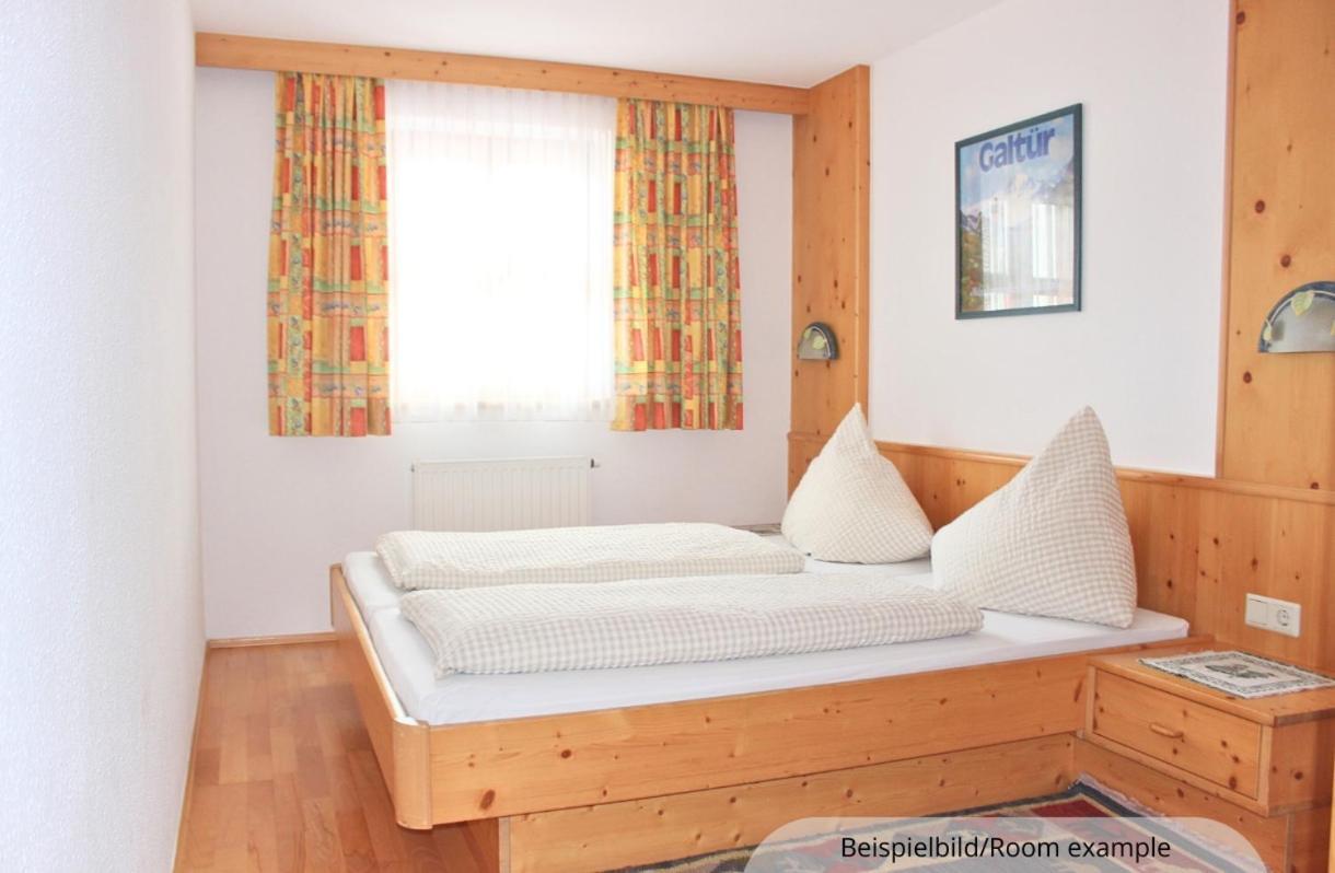 Chasa Per La Punt Apartment Galtuer Ngoại thất bức ảnh